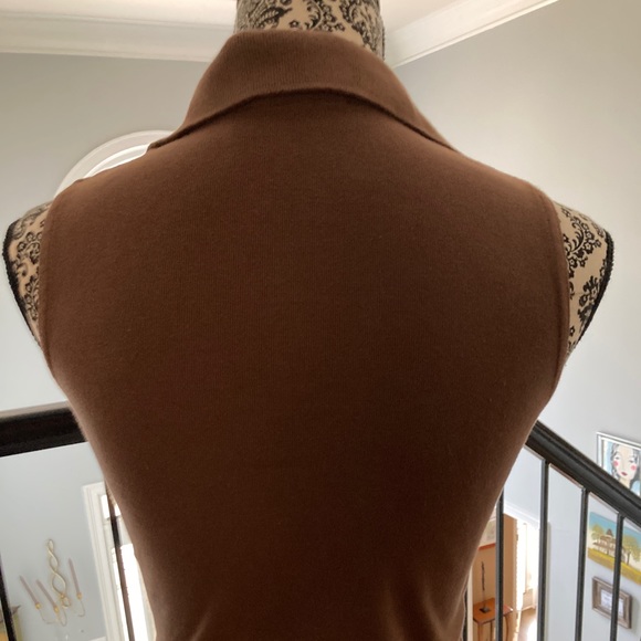 Brandy Melville Collared tank - Picture 5 of 5